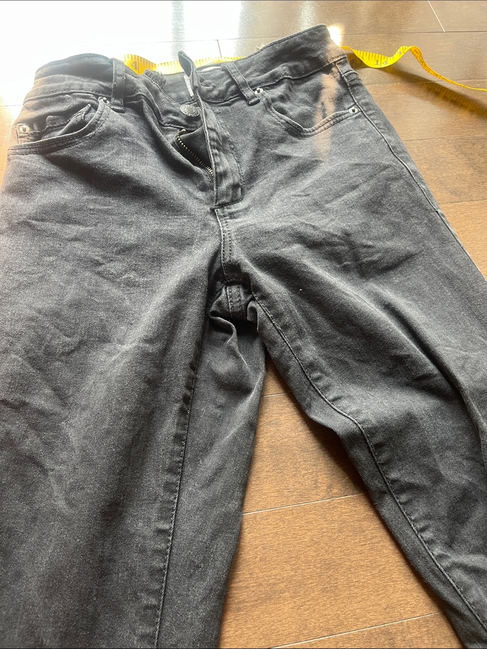 Garage Mid Rise Black Ripped Skinny Jeans - Picture 7 of 11